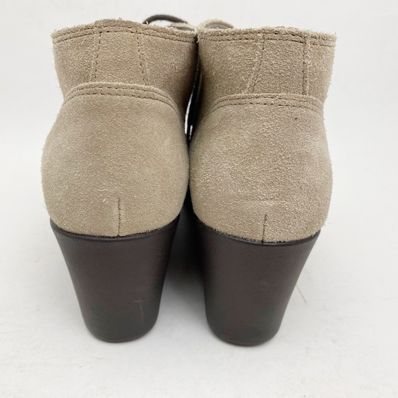 Crocs Leigh Tan Beige Suede Wedge Ankle Boots Bootie Womens 7.5 Lace Up - Picture 6 of 7